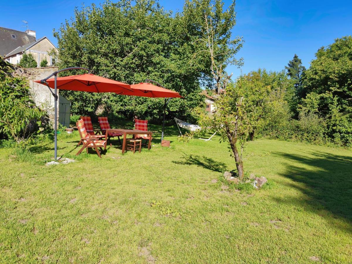 Number 22 - Le Dorat - Apartment One With Garden & Free Parking Exterior foto